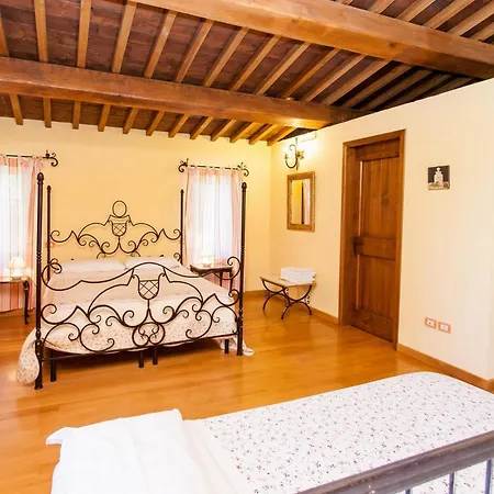 Podere Caldaruccio La Pineta For 18 People 4* Ramazzano - Le Pulci