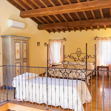 Podere Caldaruccio La Pineta For 18 People 4*