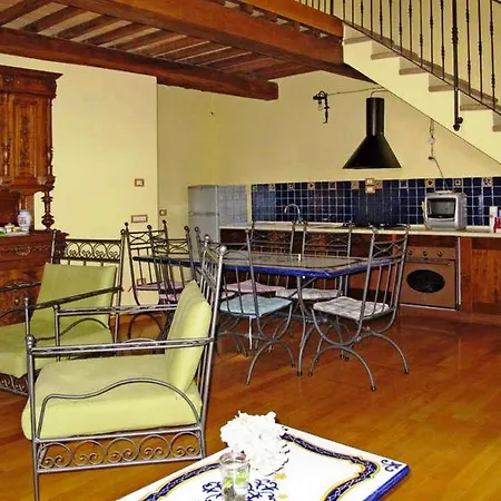 Podere Caldaruccio La Pineta For 18 People Ramazzano - Le Pulci