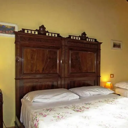 Podere Caldaruccio La Pineta For 18 People Hotel 4*