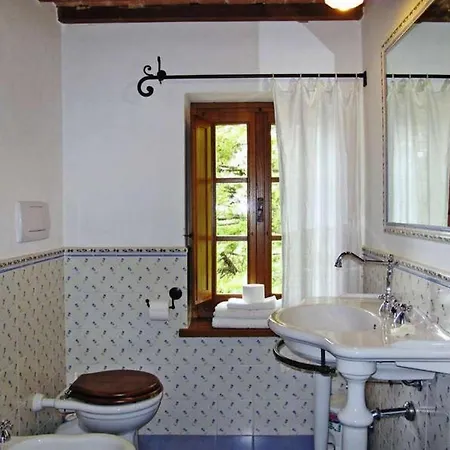 Hotel Podere Caldaruccio La Pineta For 18 People
