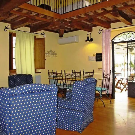 Hotel Podere Caldaruccio La Pineta For 18 People Ramazzano - Le Pulci