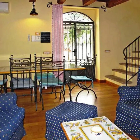 Podere Caldaruccio La Pineta For 18 People 4*